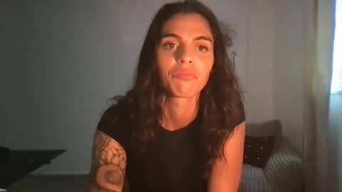 Snapshot of arabianprincess37 chatting on 09.30.25 arabianprincess37 online show from 09.30.25
