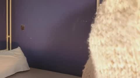 Nadia Cyel online show from 04.08.26