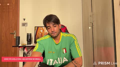Snapshot of arabthickestdick1 chatting on 03.10.26 Shaani online show from 03.10.26