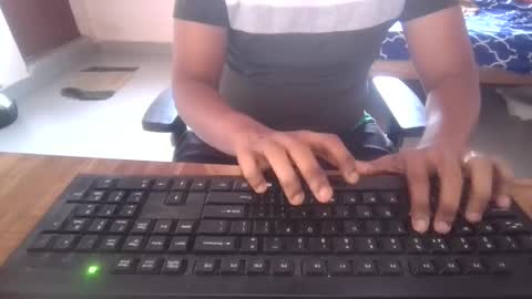 Snapshot of arahullovely chatting on 12.08.24 Rahul online show from 12.08.24