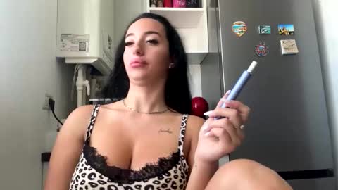 araya_kimber online show from 09.18.25