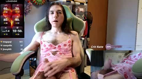 Snapshot of arcanearchon chatting on 04.14.26 Arcane Archon online show from 04.14.26