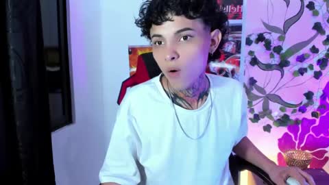 Snapshot of arceluuz chatting on 01.25.25 Arceluz online show from 01.25.25