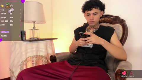 Snapshot of arceluuz chatting on 02.10.25 Arceluz online show from 02.10.25