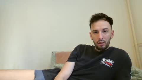 Snapshot of ares_candy chatting on 01.27.25 Ares Candy online show from 01.27.25