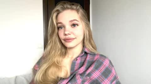 Amelia online show from 11.25.25