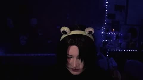 Ahri online show from 09.28.25