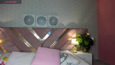 Ari  online show from 01.03.25