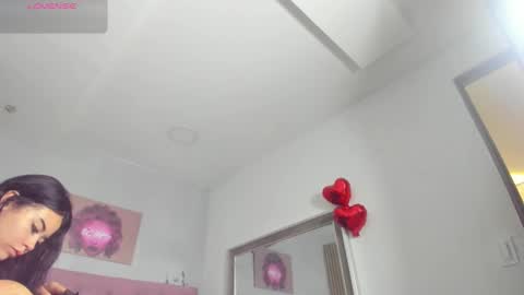 Snapshot of aria__monroe chatting on 03.21.26 aria__monroe online show from 03.21.26