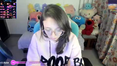 Snapshot of aria_alaia chatting on 06.13.26 Linda online show from 06.13.26
