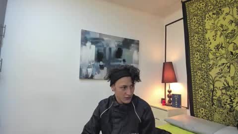 aria y orien  online show from 11.13.25