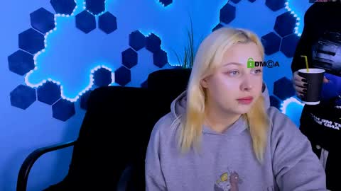 aria_blaze_ online show from 03.18.26