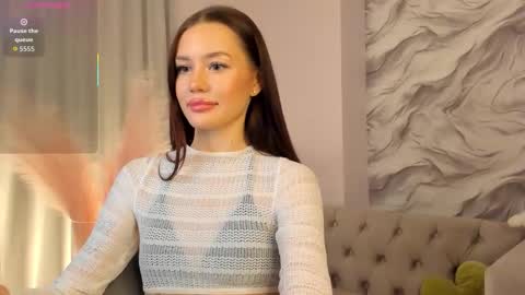 aria_mila online show from 11.06.25