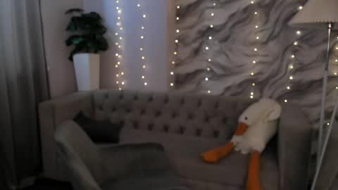 aria_mila online show from 05.13.26