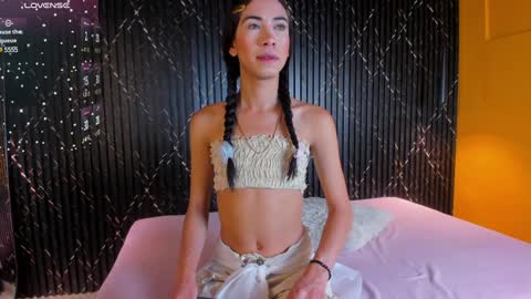 Aria Millers  online show from 12.28.24