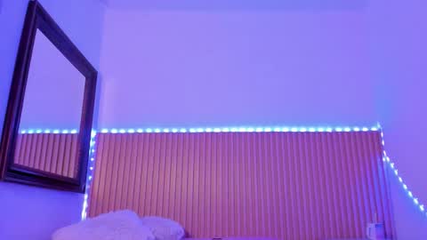 Aria Millers  online show from 12.19.25