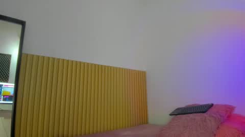 Aria Millers  online show from 02.09.26