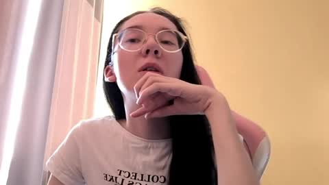 Aria online show from 04.15.26