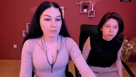 aria_wild_ online show from 03.13.26