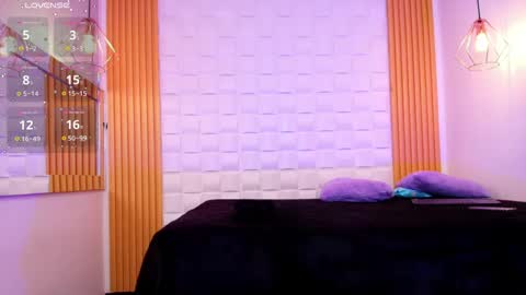 AriaBelle1 online show from 04.15.26