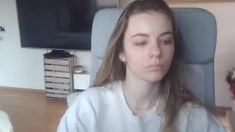 AriaCreazy online show from 04.13.26