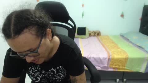 Snapshot of ariadna_6 chatting on 01.17.25 ...Ariana... online show from 01.17.25