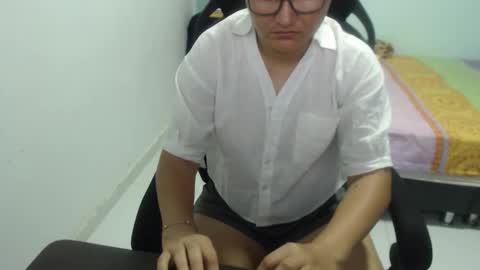Snapshot of ariadna_6 chatting on 02.20.25 ...Ariana... online show from 02.20.25