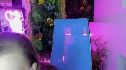 Aria online show from 04.14.26