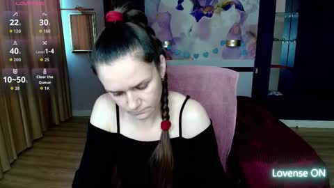 Snapshot of ariagrays chatting on 02.16.26 AriaGray online show from 02.16.26