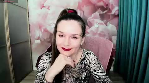 AriaGray online show from 06.27.26