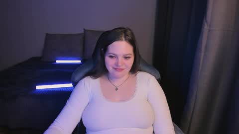 Snapshot of arialane_ chatting on 09.14.25 Aria online show from 09.14.25
