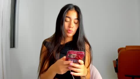 Aria Montgomery online show from 04.16.26