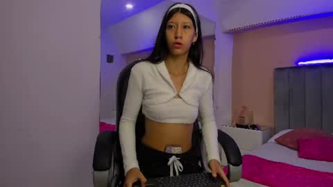 ariana_cri_x online show from 06.20.26