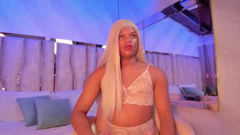 ariana_grande233 online show from 03.09.26