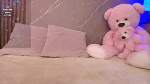 Ariana online show from 02.10.26