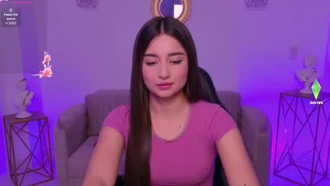 Snapshot of ariana_monroe01 chatting on 12.17.25 Ariana online show from 12.17.25