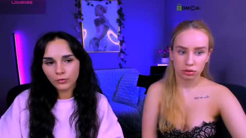 ariana_ross7 online show from 10.11.25