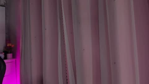 Ariana  online show from 07.11.26