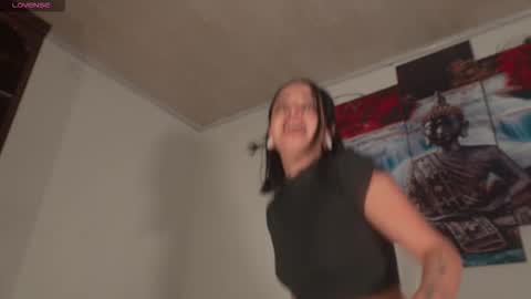 ariana_whitee online show from 03.10.26