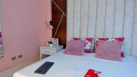 Arianaa Gray online show from 01.09.26