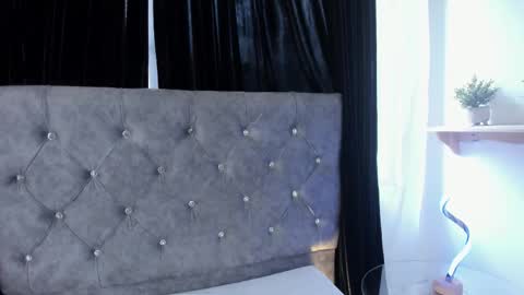   online show from 12.03.25