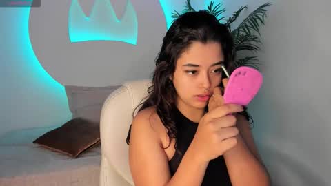 arianapierce online show from 10.15.25