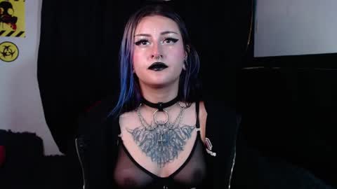 Snapshot of arianauwu666 chatting on 12.06.24 help me 100 hands up my OF is Free online show from 12.06.24