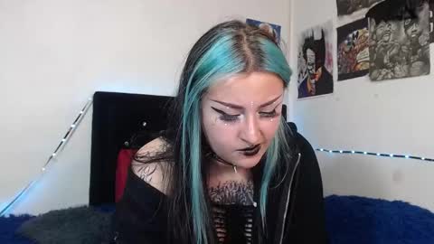 Snapshot of arianauwu666 chatting on 03.12.25 help me 100 hands up my OF is Free online show from 03.12.25