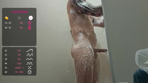 Banana online show from 10.31.25