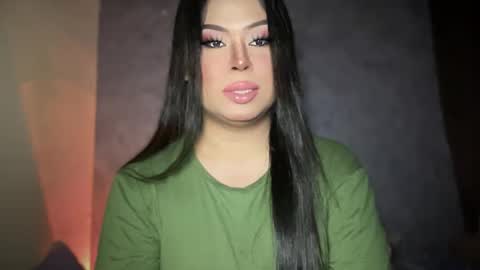 LOVELY online show from 02.05.25