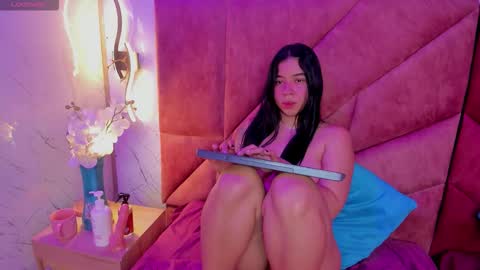 Arianna Foxxy online show from 03.29.26