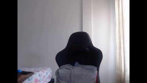 ariannaloovel online show from 01.25.25