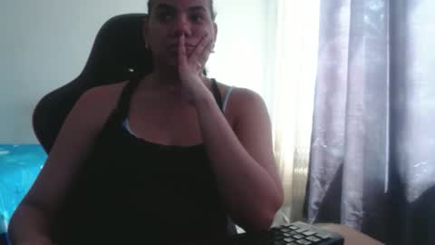 ariannaloovel online show from 10.07.25