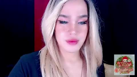 Snapshot of arianne_xoxo777 chatting on 12.21.24 ARIANNE CUMS online show from 12.21.24